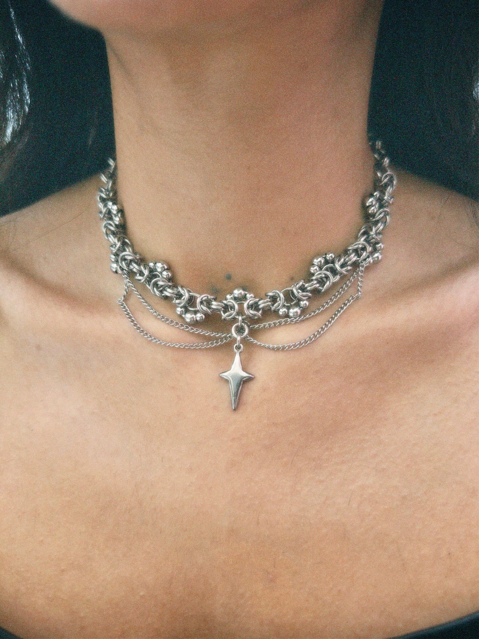 Trine Choker
