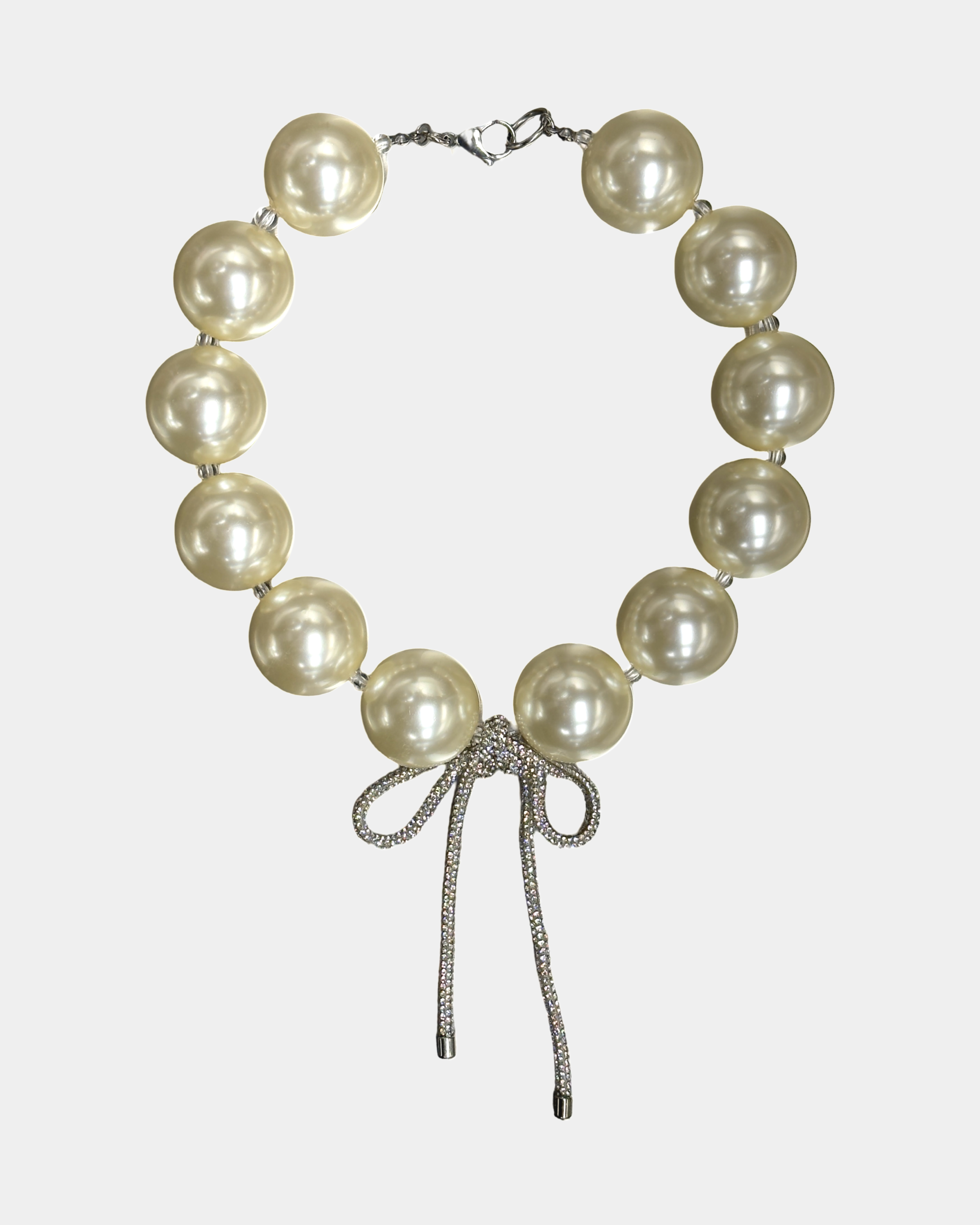 Bow Tie Pearl Necklace