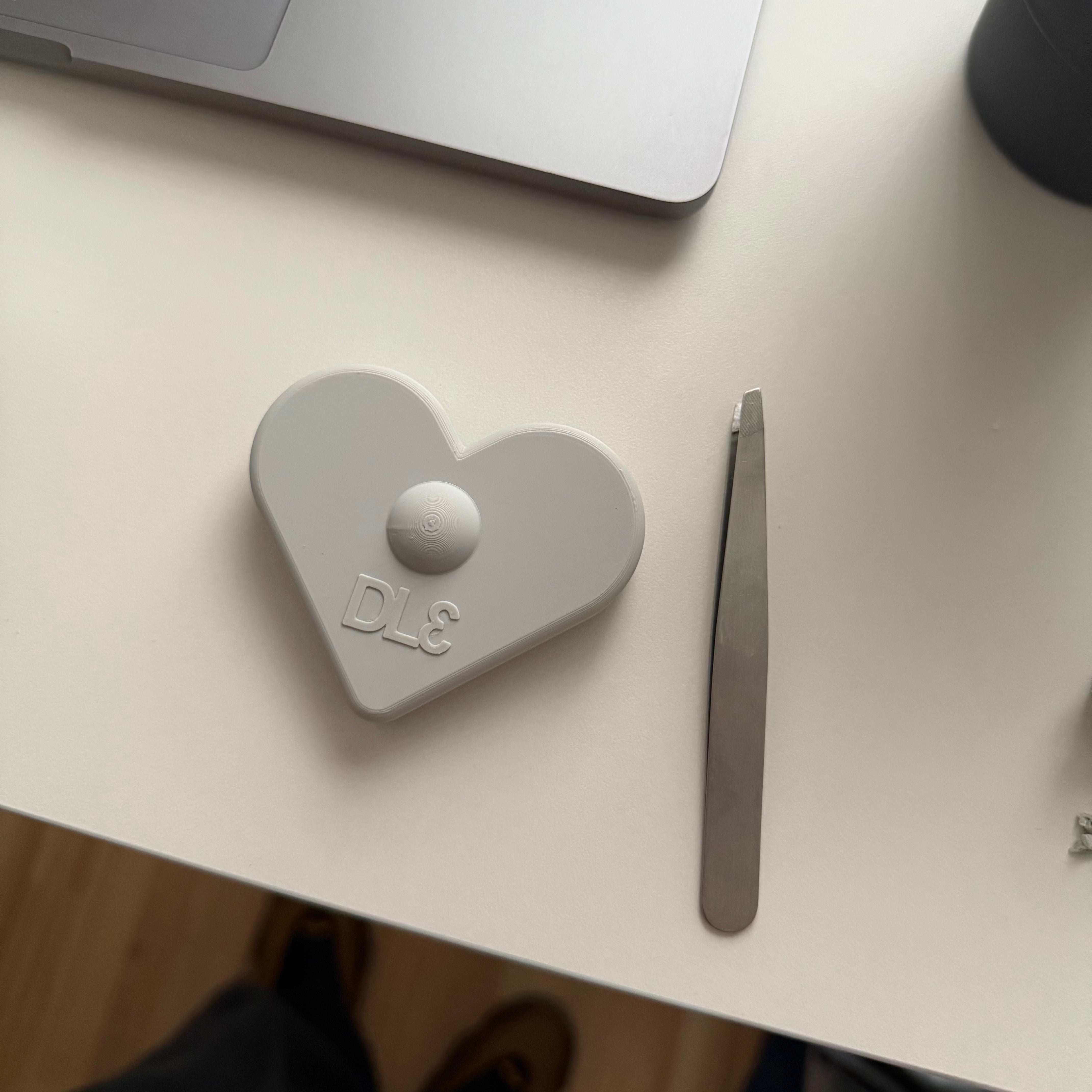 Trackable Love Security Tag / Apple AirTag Case